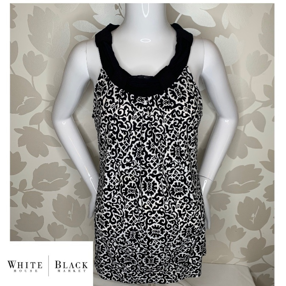 White House Black Market | Round Neck Blouse
